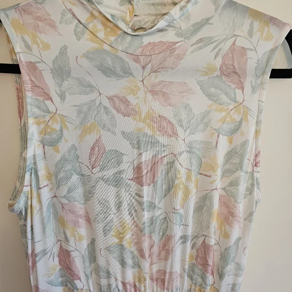 Peach love jumpsuit large - Picture 8 of 9